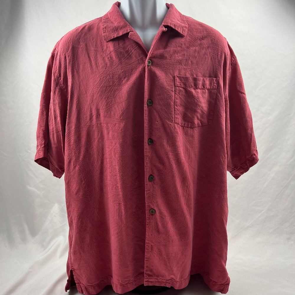 Tommy Bahama Mens 100% Silk Red Hawaiian Shirt Floral Pattern Size XL